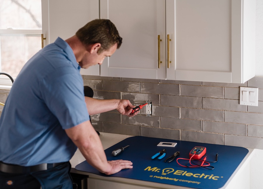 Switch Repair in Burleson, TX